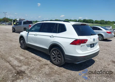 2019 Volkswagen Tiguan 2.0T Se/2.0T Sel/2.0T Sel R-Line/2.0T Sel R-Line Black z USA, uszkodzony, nr VIN 3VV2B7AX9KM077362